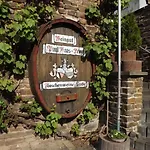 Winzerhaus Zell-mosel 摩泽尔河畔的泽尔