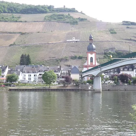Winzerhaus Zell-mosel 3* Zell an der Mosel