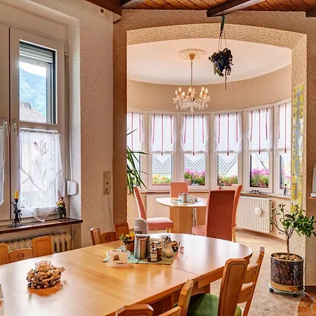 Winzerhaus Zell-mosel Gasthof