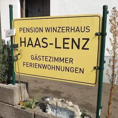Winzerhaus Zell-mosel Pensión 3*