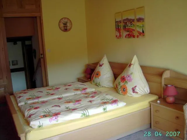 Winzerhaus Zell-mosel Gasthof